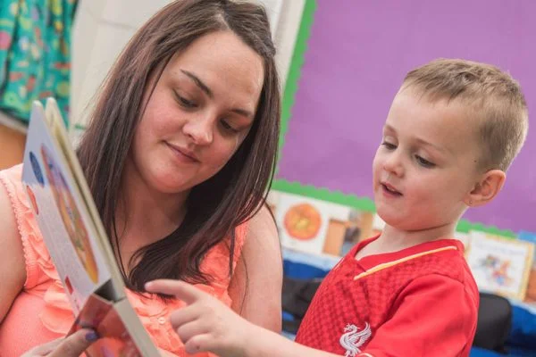 Nadine and her son Regan, 4, take part in a Families Connect ses Nadine and her son Regan, 4, take part in a Families Connect ses